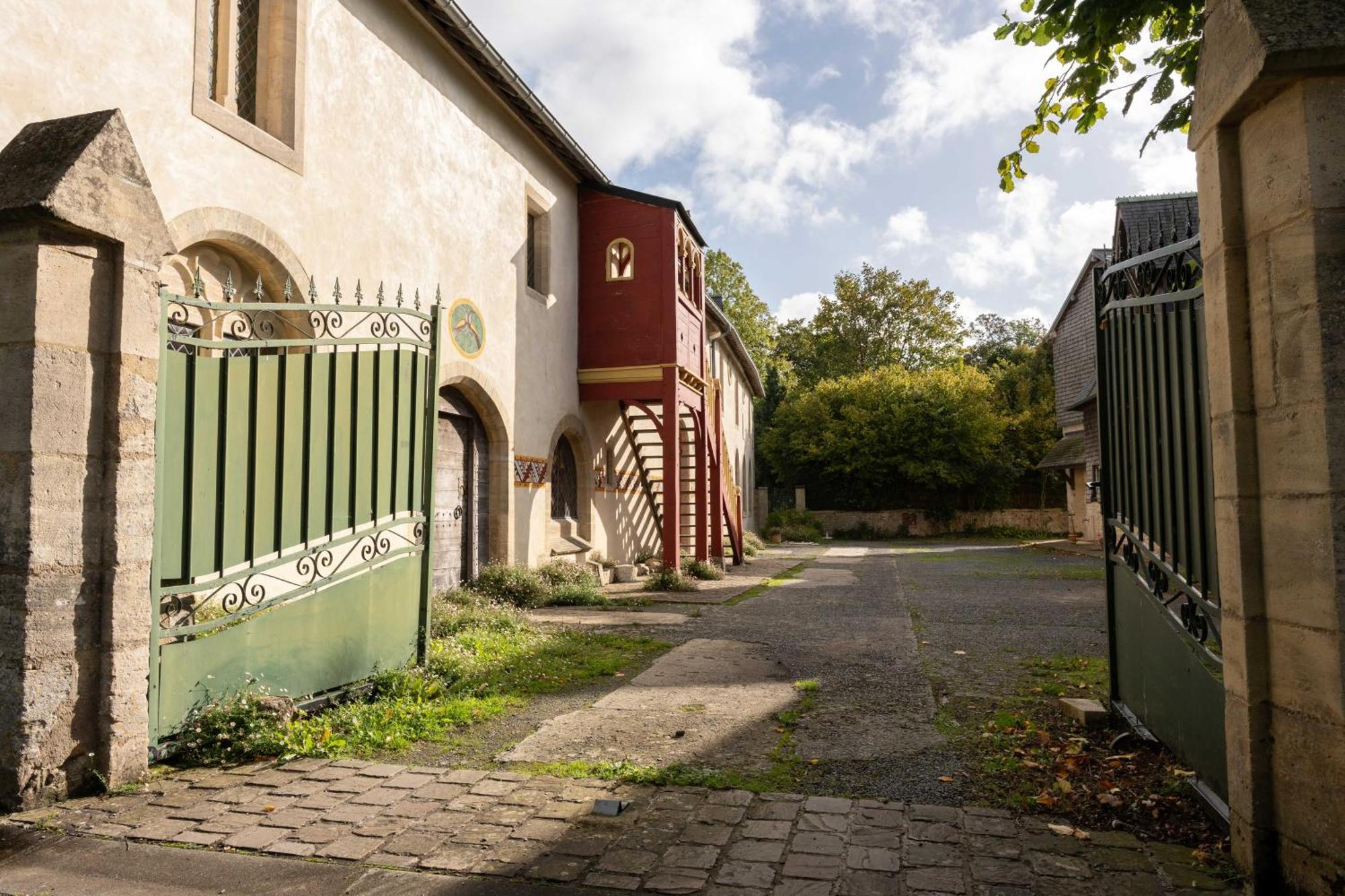 הוילה Saint-Martin-des-Entrées Manoir De Damigny מראה חיצוני תמונה